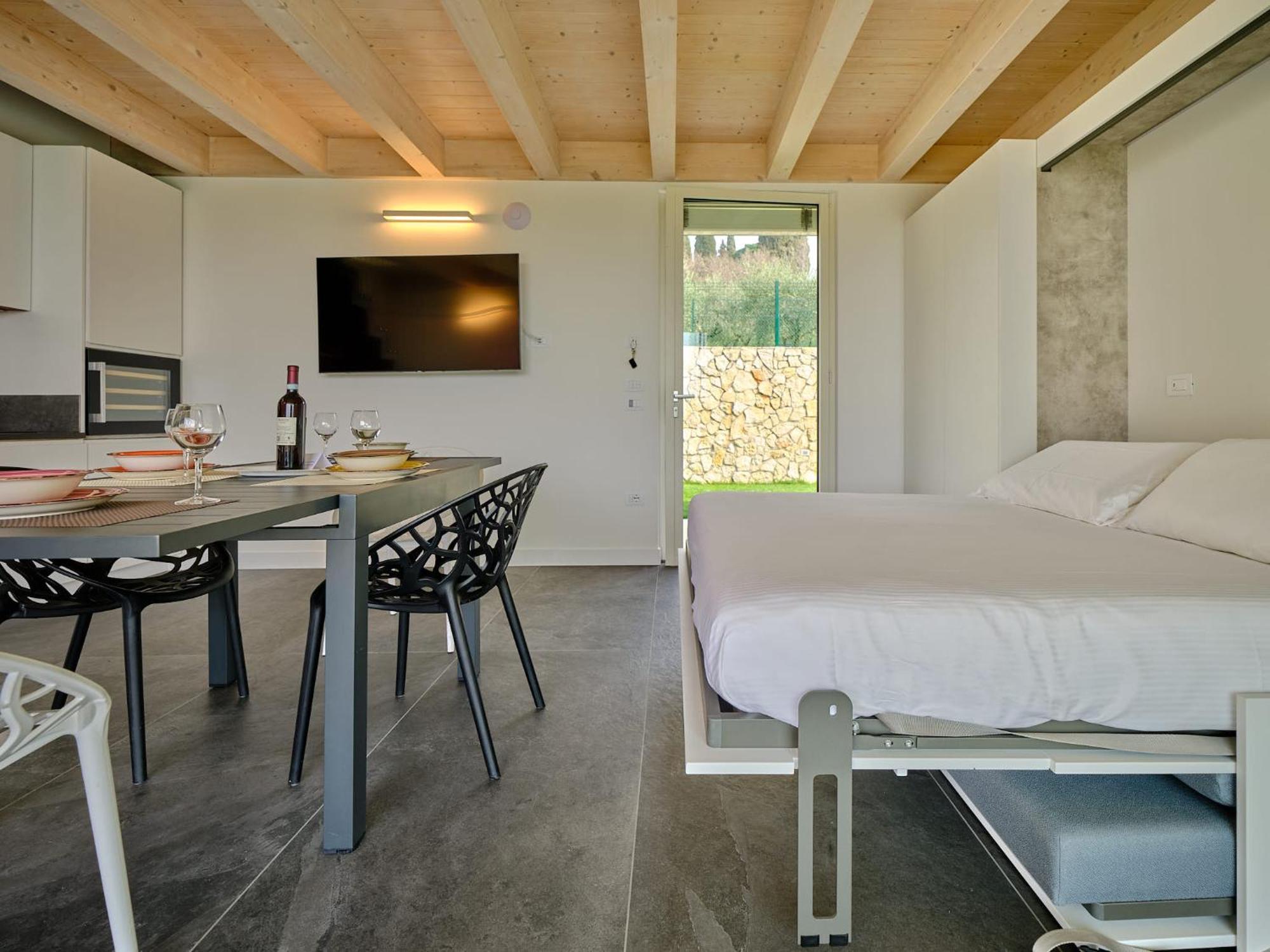 Villa Sunny Lake Suites Bardolino Esterno foto