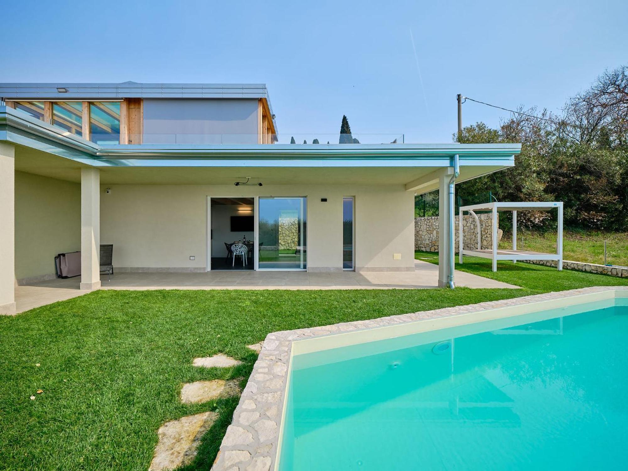 Villa Sunny Lake Suites Bardolino Esterno foto