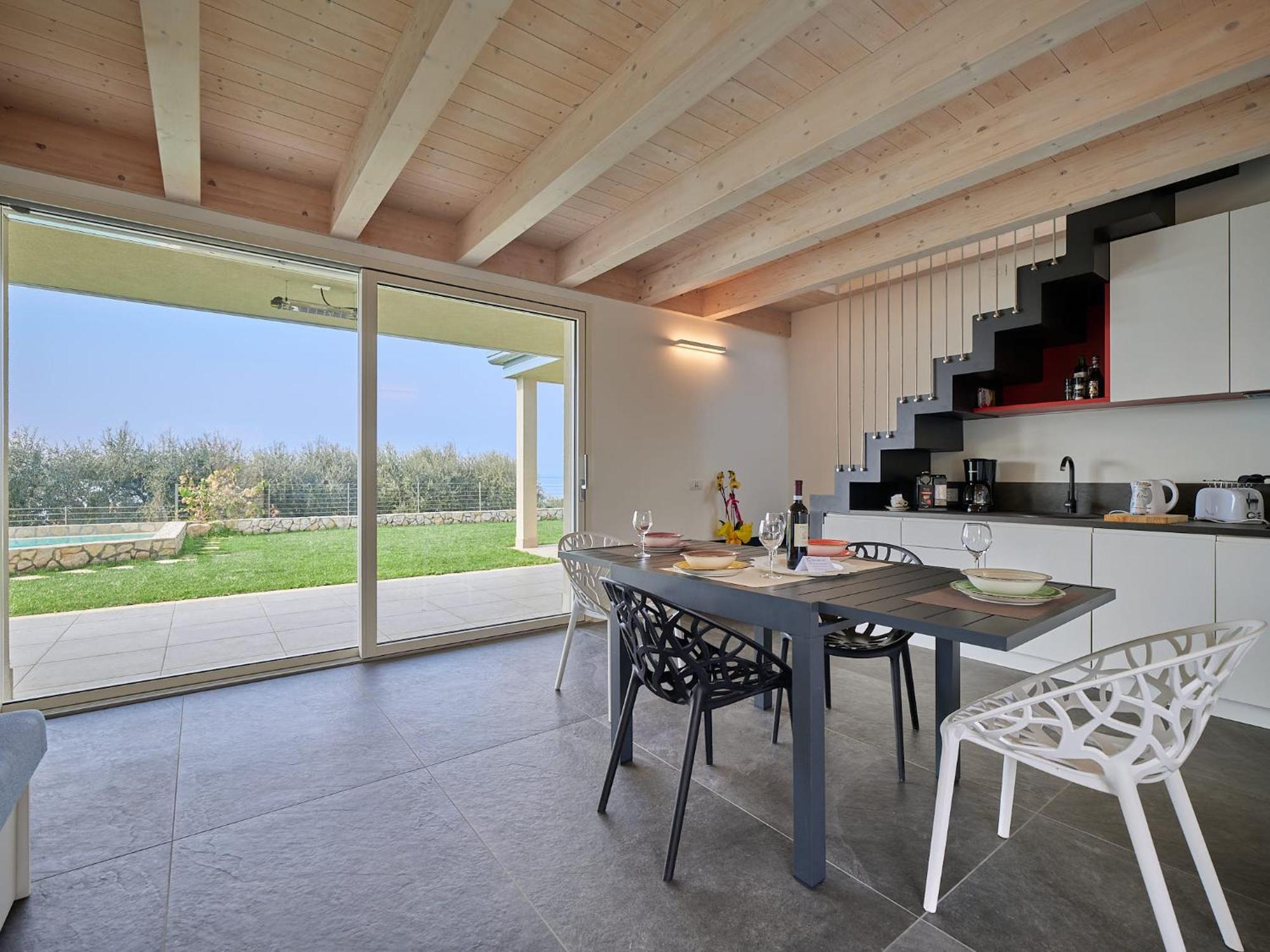 Villa Sunny Lake Suites Bardolino Esterno foto