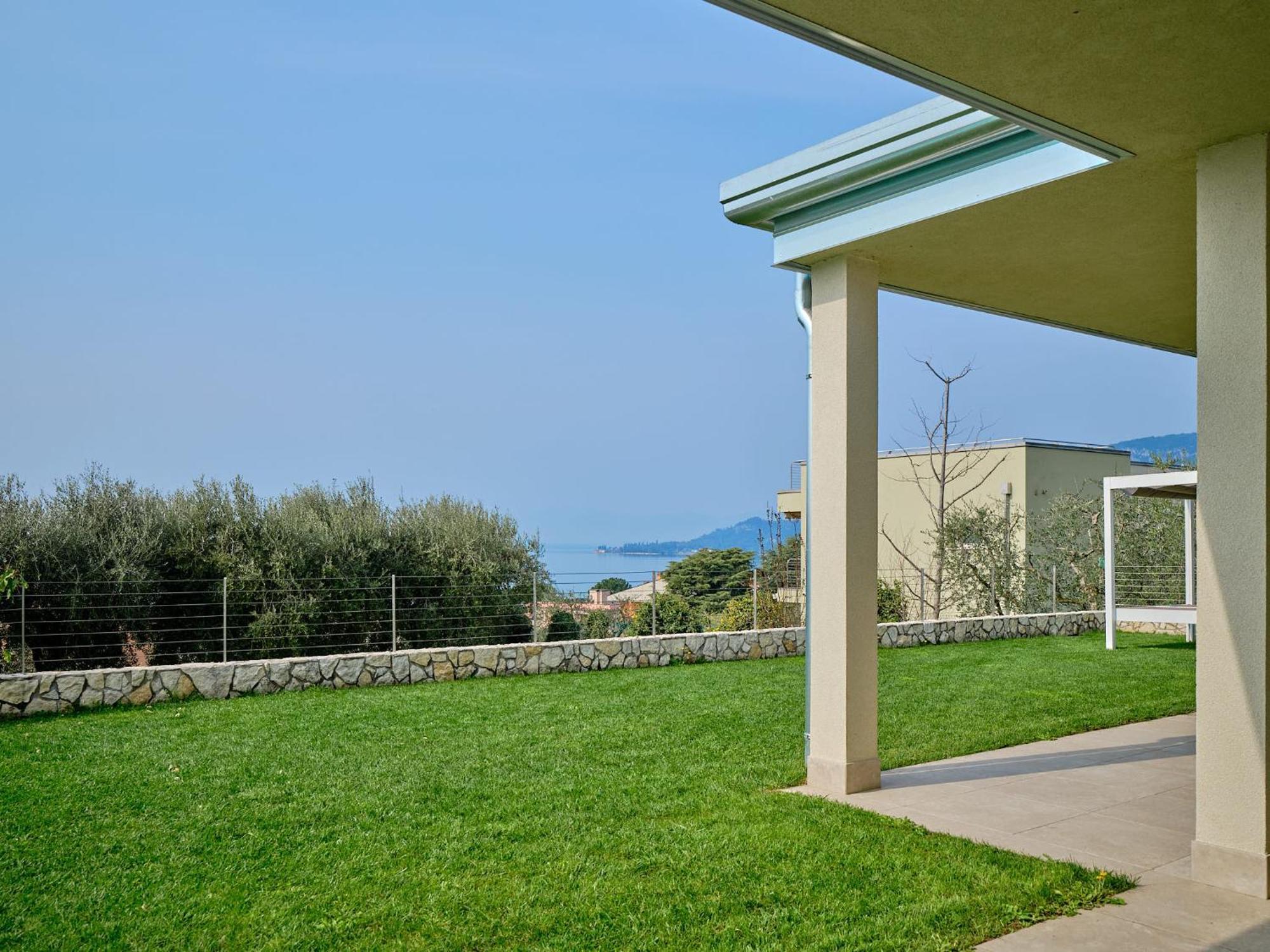 Villa Sunny Lake Suites Bardolino Esterno foto